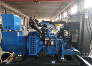 临沂罗庄县泰豪200kw大型柴油发电机组